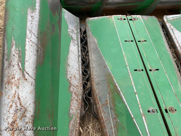 image for item DM8347 John Deere 853A  all-crop head