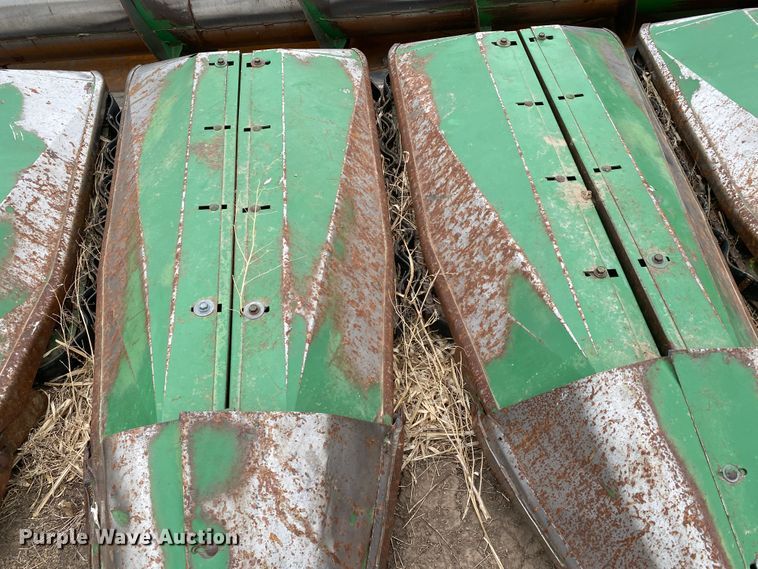 image for item DM8347 John Deere 853A  all-crop head