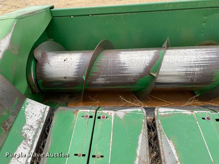 image for item DM8347 John Deere 853A  all-crop head