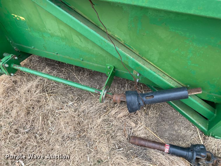 image for item DM8347 John Deere 853A  all-crop head