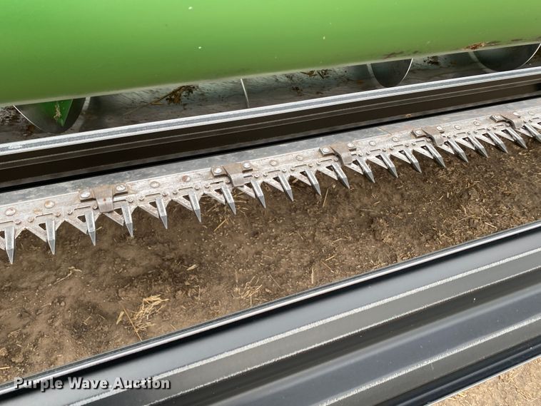 image for item DM8349 1979 John Deere 8820 Turbo  combine