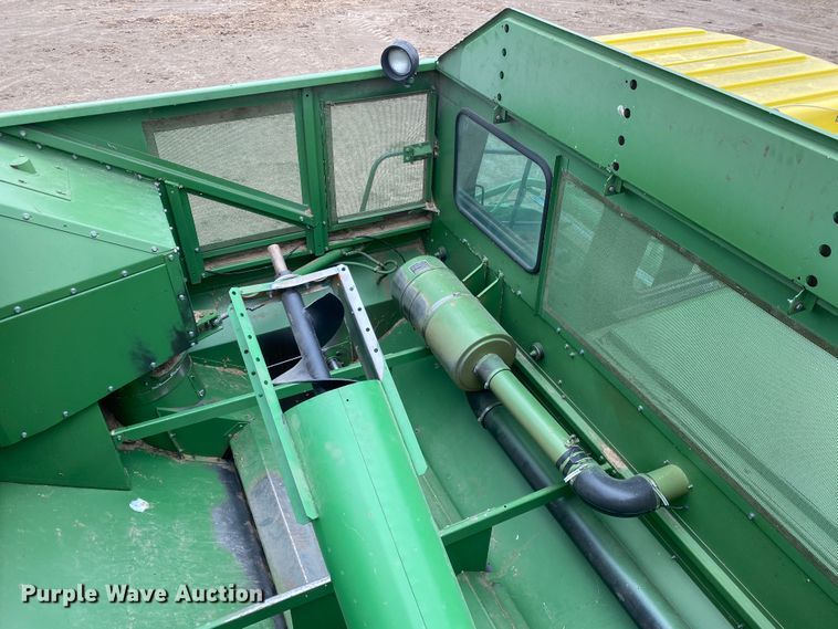 image for item DM8349 1979 John Deere 8820 Turbo  combine