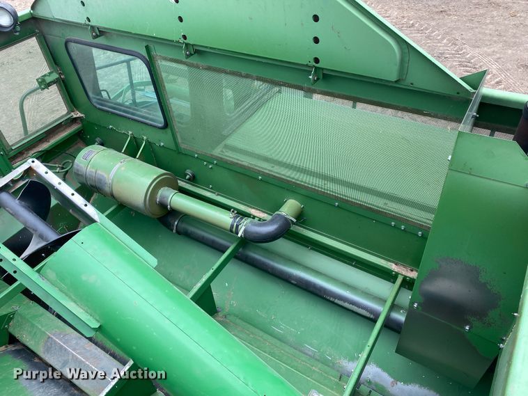 image for item DM8349 1979 John Deere 8820 Turbo  combine