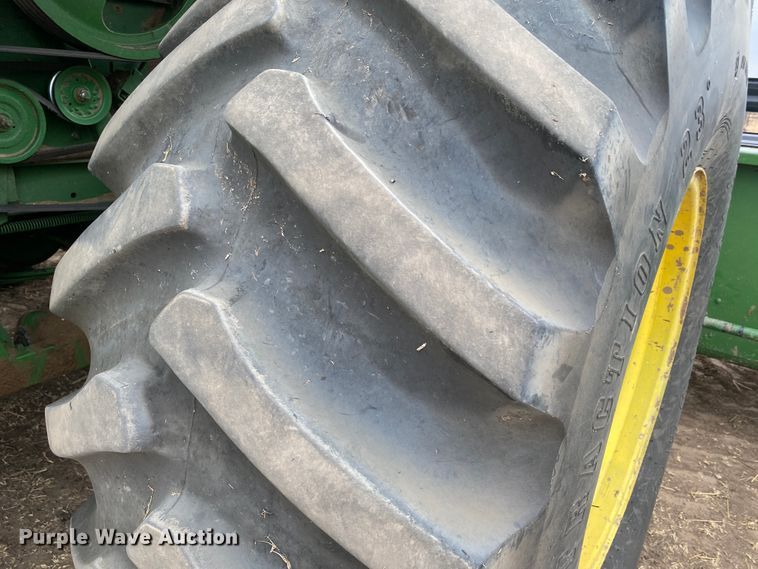 image for item DM8349 1979 John Deere 8820 Turbo  combine