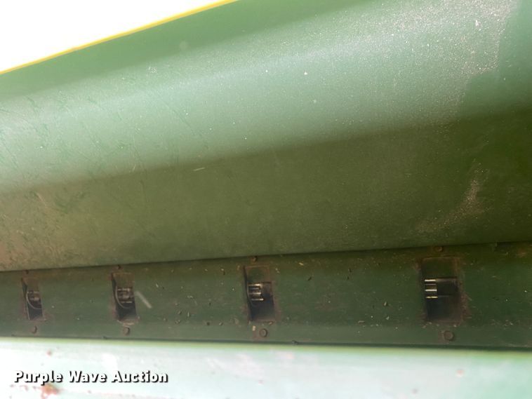 image for item DM8352 John Deere 930H 1012F  grain drill