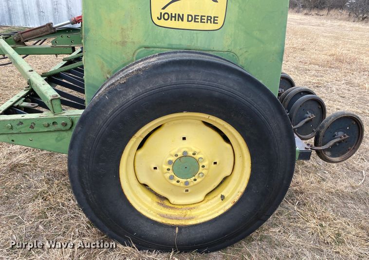 image for item DM8353 (2) John Deere 8300 grain drills