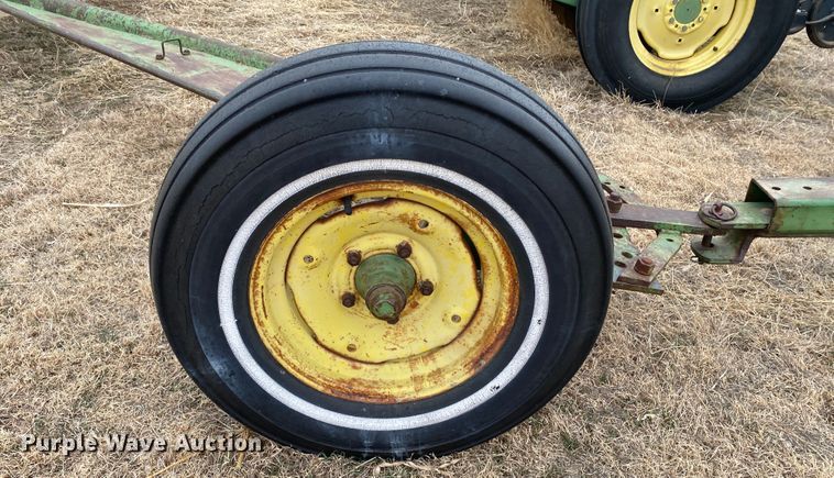 image for item DM8353 (2) John Deere 8300 grain drills