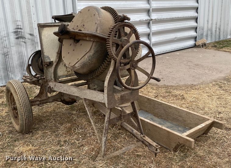 image for item DM8354 Concrete mixer