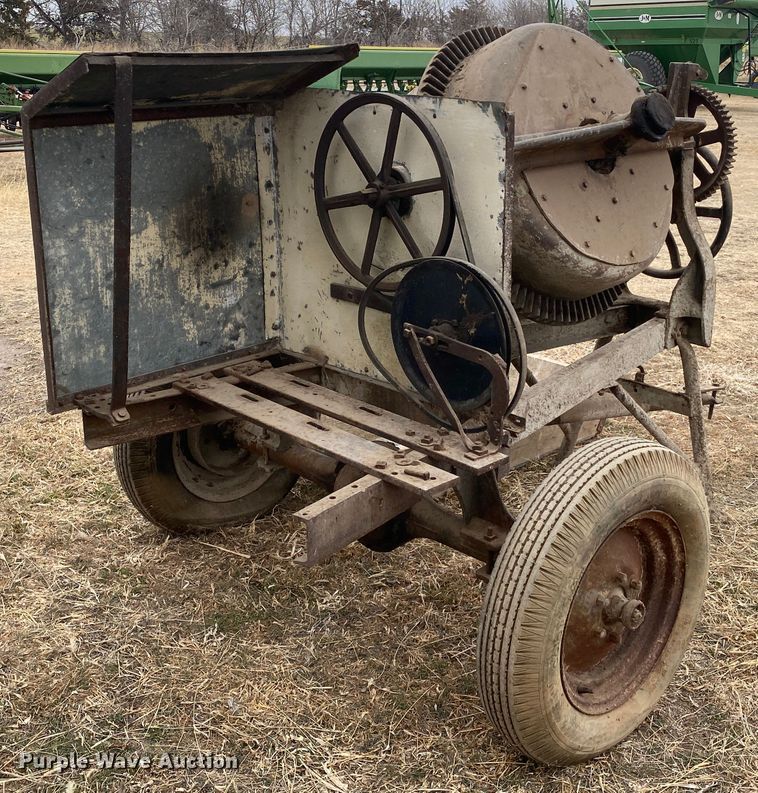 image for item DM8354 Concrete mixer