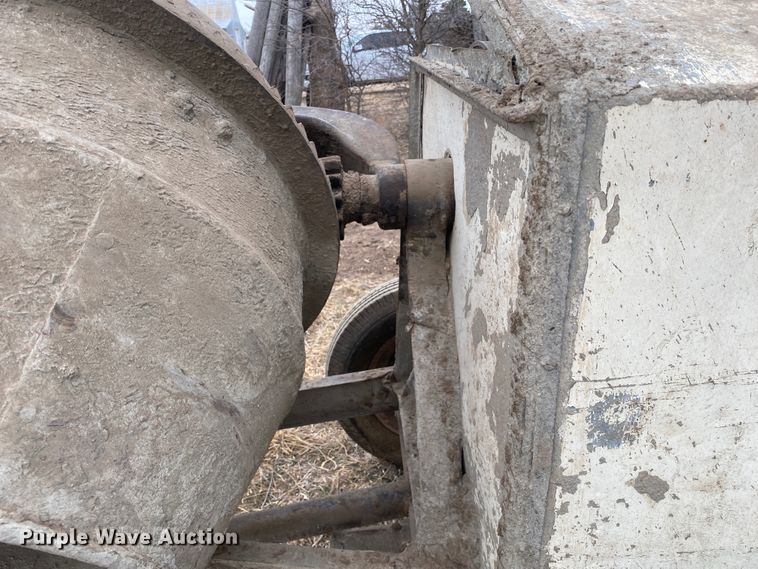 image for item DM8354 Concrete mixer