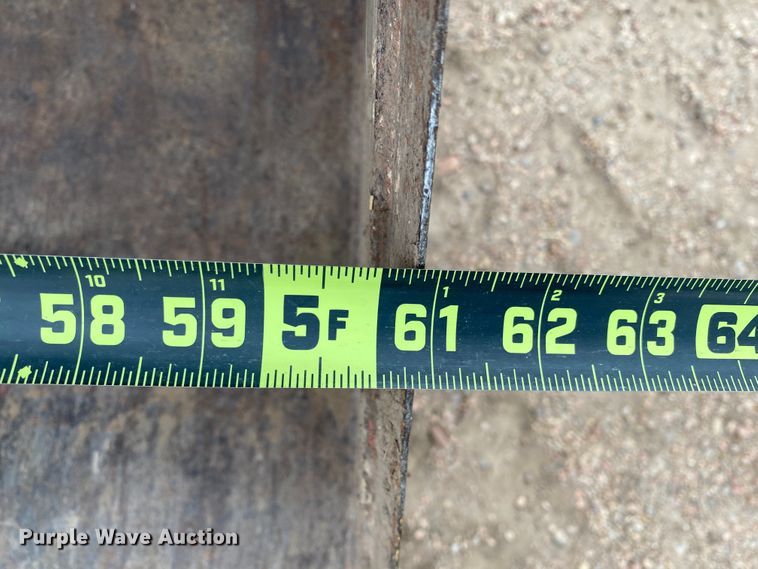 image for item DM8356 Ford 801 Series  tractor