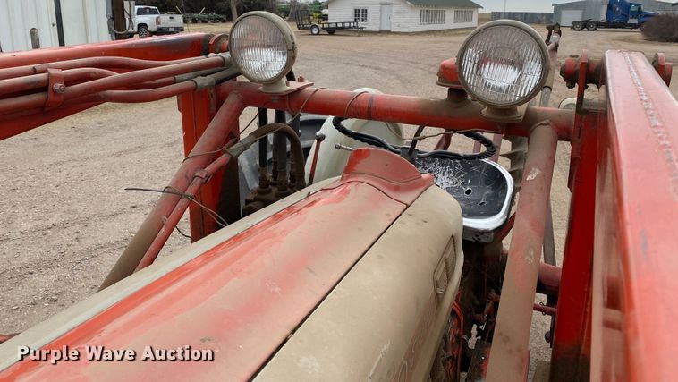 image for item DM8356 Ford 801 Series  tractor