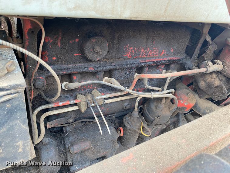 image for item DM8356 Ford 801 Series  tractor