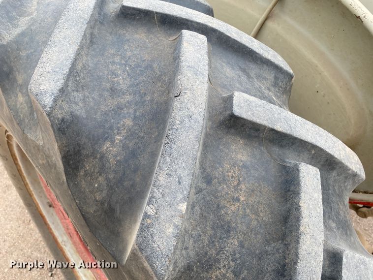 image for item DM8356 Ford 801 Series  tractor