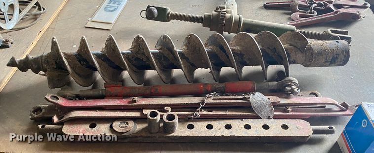 image for item DM8356 Ford 801 Series  tractor