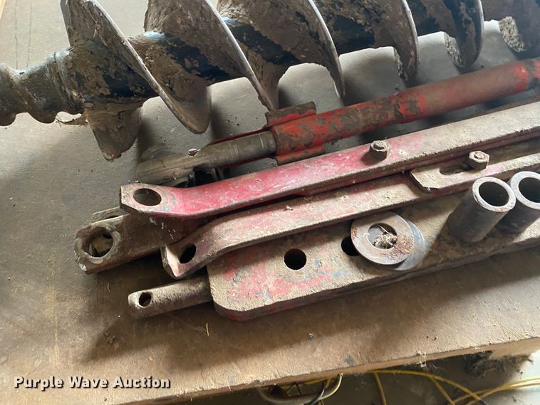 image for item DM8356 Ford 801 Series  tractor