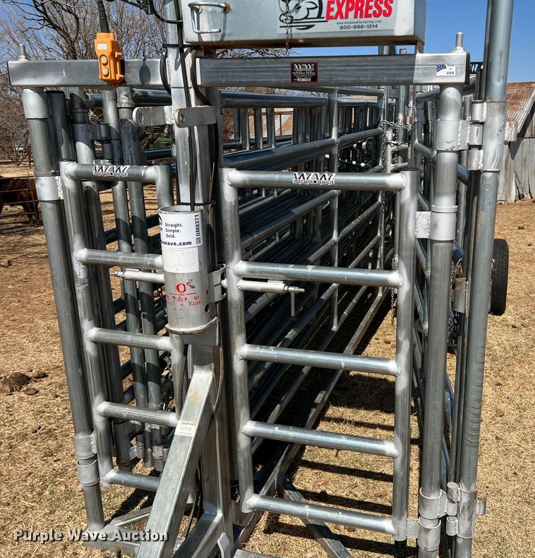 image for item DM8371 WW  corral