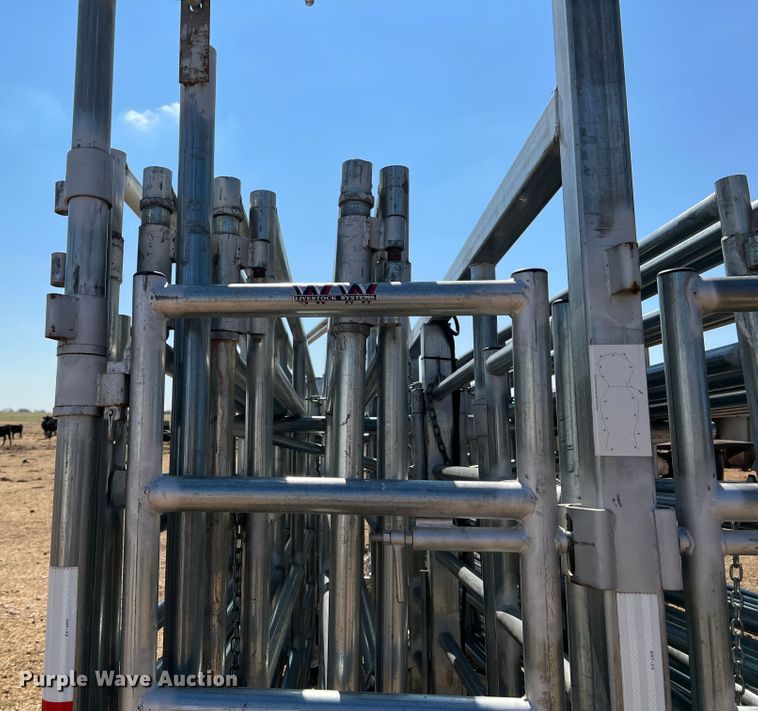 image for item DM8371 WW  corral