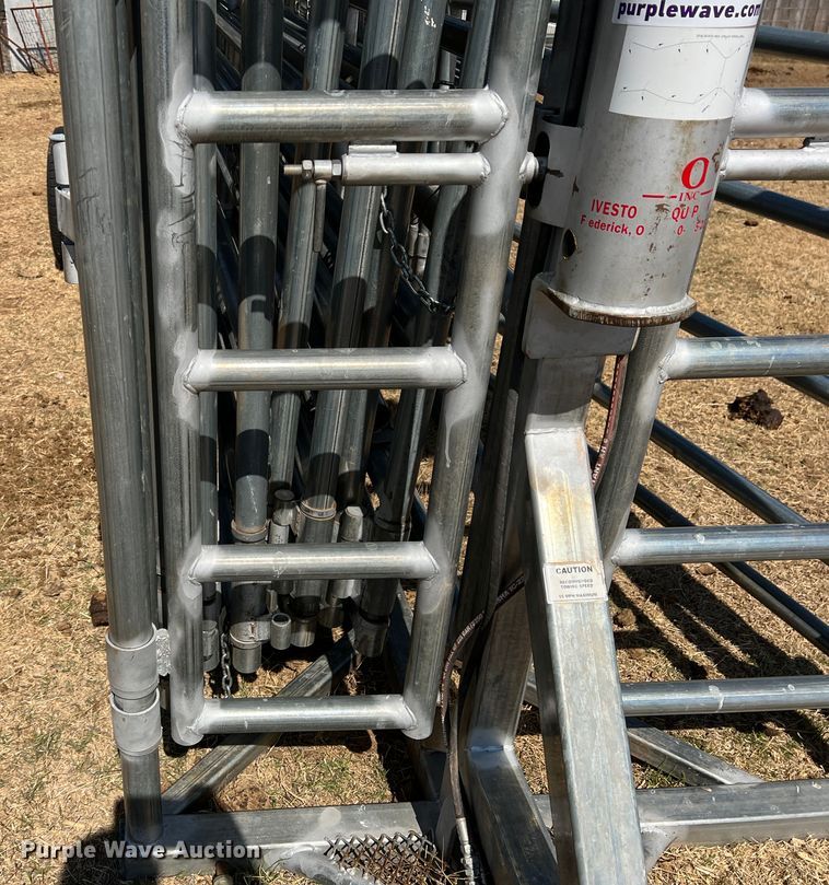 image for item DM8371 WW  corral