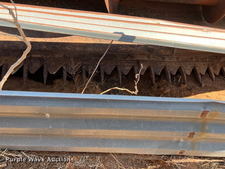 image for item DM8373 Gleaner M2  combine