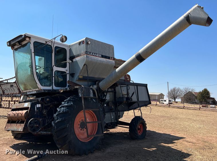 image for item DM8374 Gleaner L2  combine
