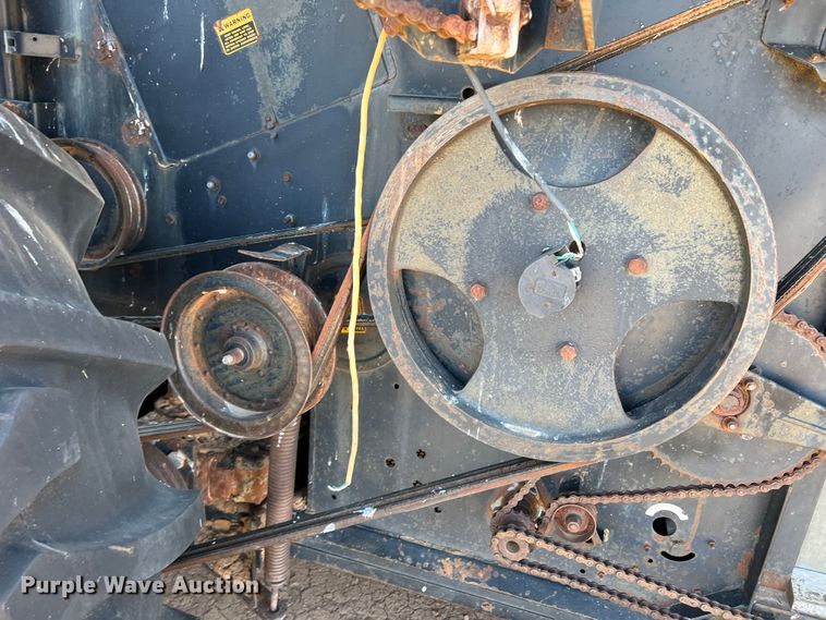 image for item DM8374 Gleaner L2  combine