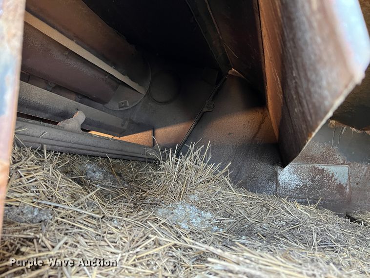 image for item DM8374 Gleaner L2  combine