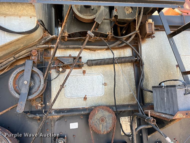 image for item DM8374 Gleaner L2  combine