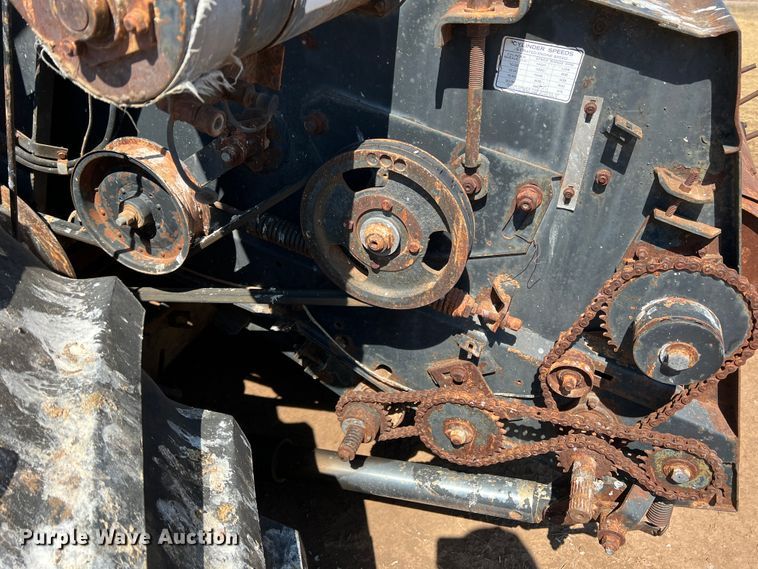 image for item DM8374 Gleaner L2  combine