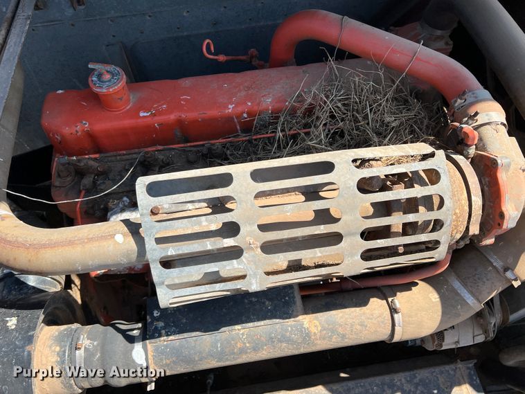 image for item DM8374 Gleaner L2  combine