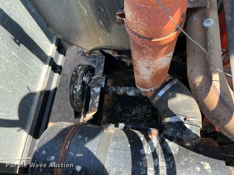 image for item DM8374 Gleaner L2  combine