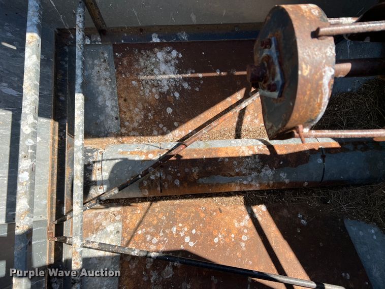 image for item DM8374 Gleaner L2  combine