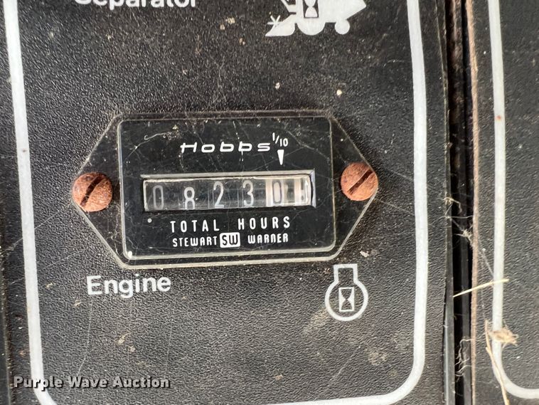 image for item DM8374 Gleaner L2  combine