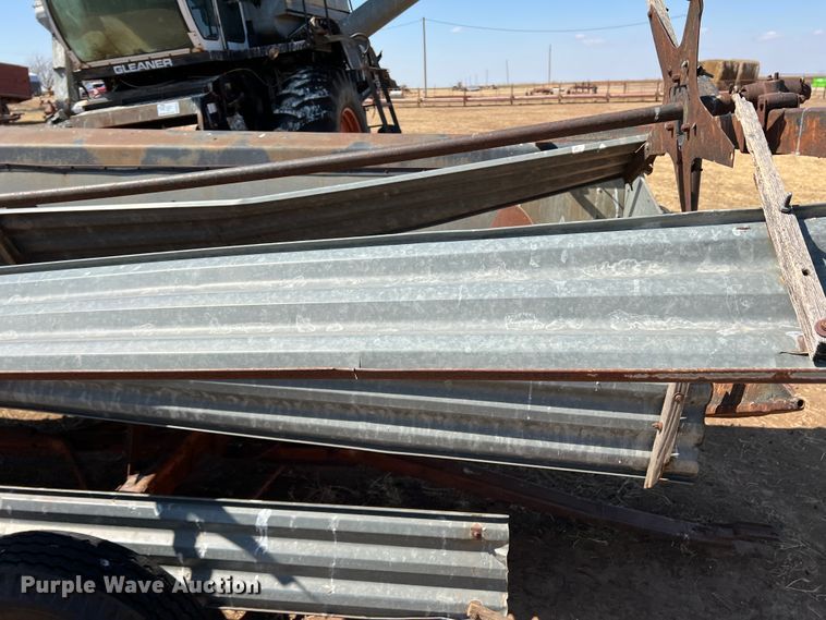 image for item DM8374 Gleaner L2  combine