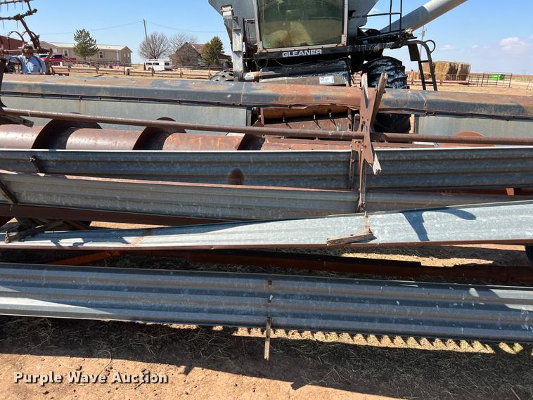 image for item DM8374 Gleaner L2  combine