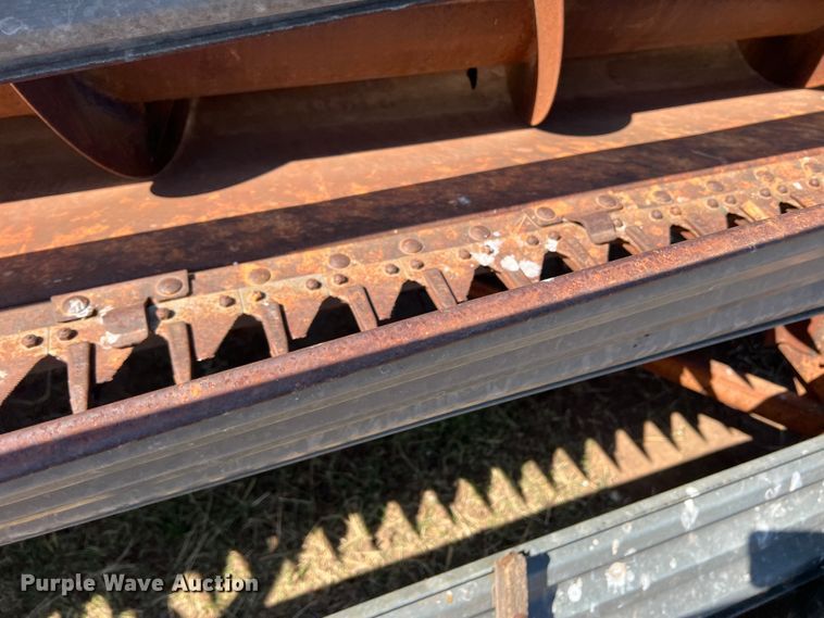 image for item DM8374 Gleaner L2  combine