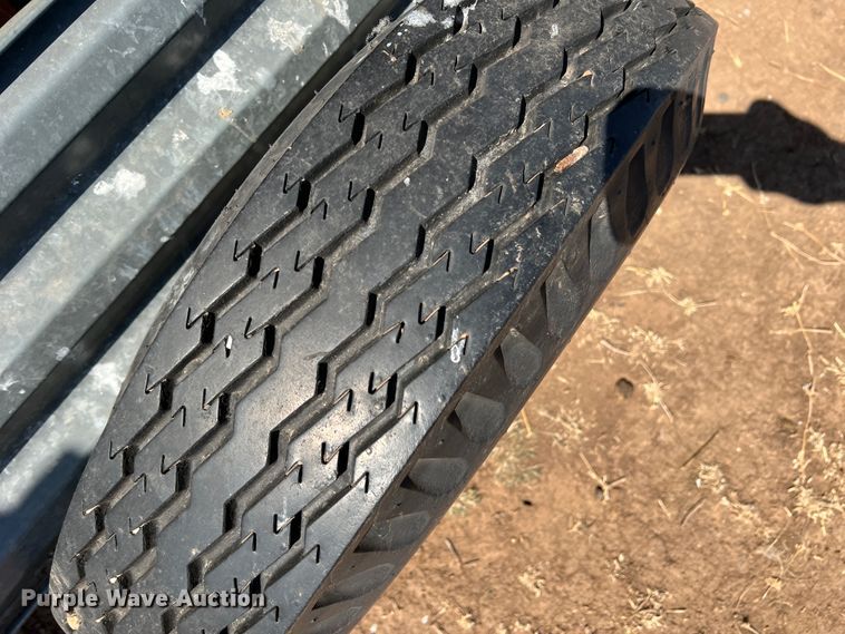 image for item DM8374 Gleaner L2  combine