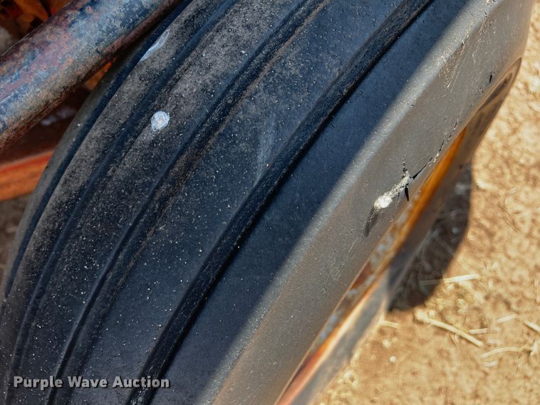 image for item DM8374 Gleaner L2  combine