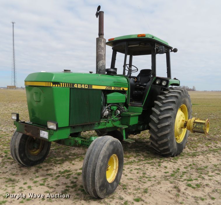 image for item DN7928 1978 John Deere 4840  tractor