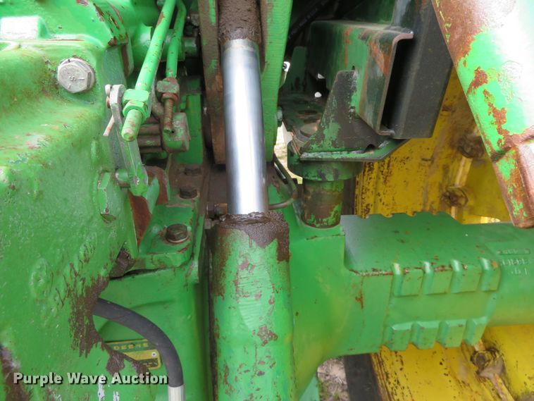 image for item DN7928 1978 John Deere 4840  tractor