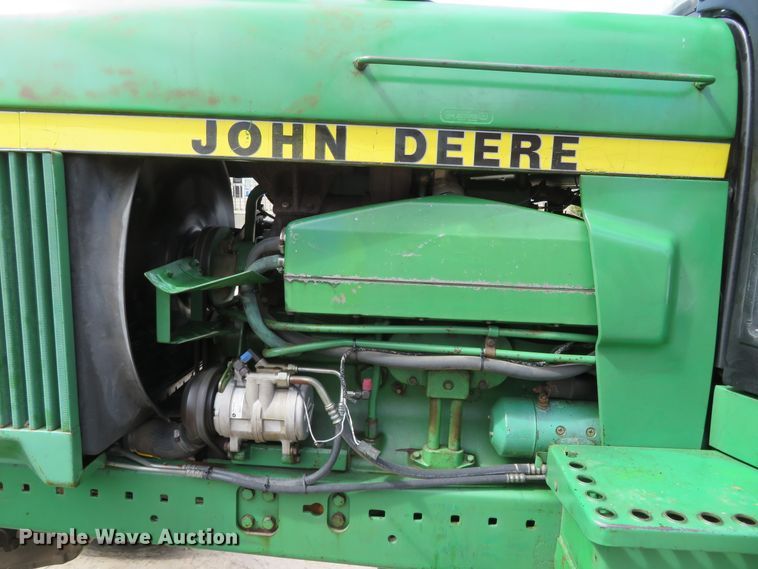 image for item DN7929 1985 John Deere 4850  tractor