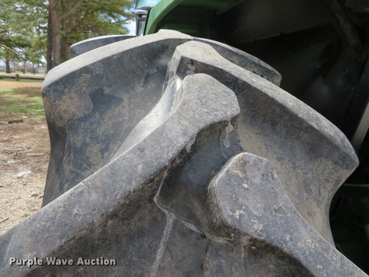 image for item DN7929 1985 John Deere 4850  tractor