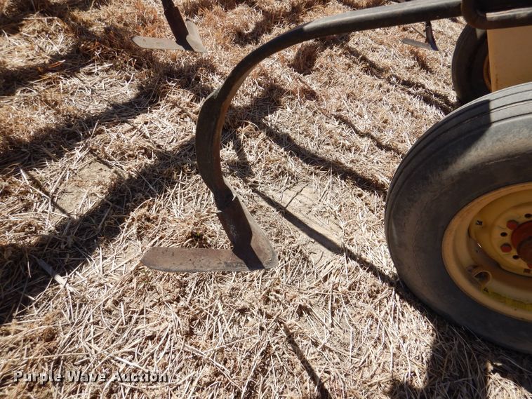 image for item DR0870 Krause  field cultivator