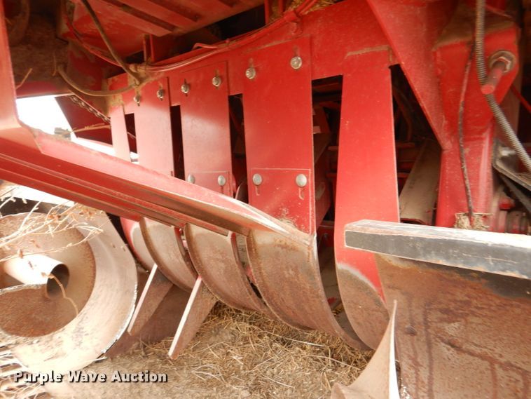 image for item DR0876 1995 Case IH 8575 Silage Special  large square baler