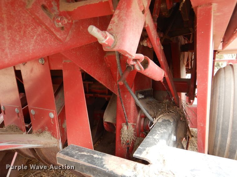 image for item DR0876 1995 Case IH 8575 Silage Special  large square baler