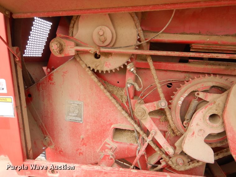 image for item DR0876 1995 Case IH 8575 Silage Special  large square baler