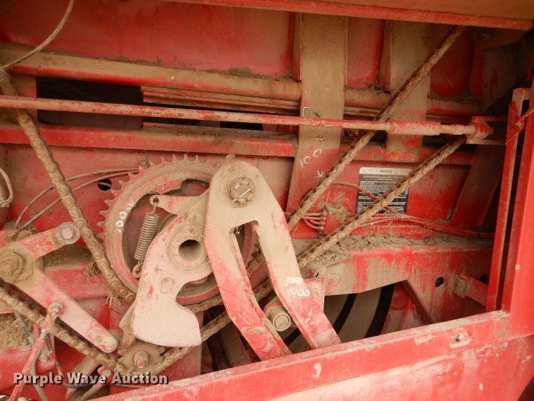 image for item DR0876 1995 Case IH 8575 Silage Special  large square baler