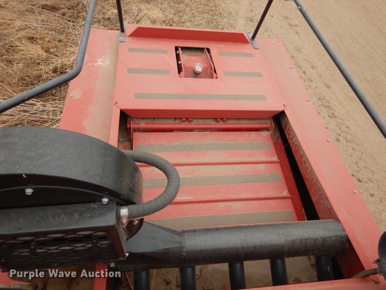 image for item DR0876 1995 Case IH 8575 Silage Special  large square baler