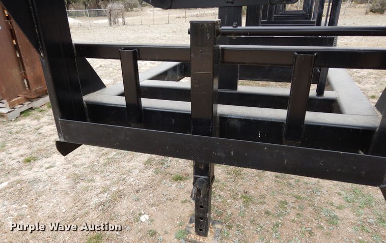 image for item EY9793 2018 Tiger  hay bale trailer