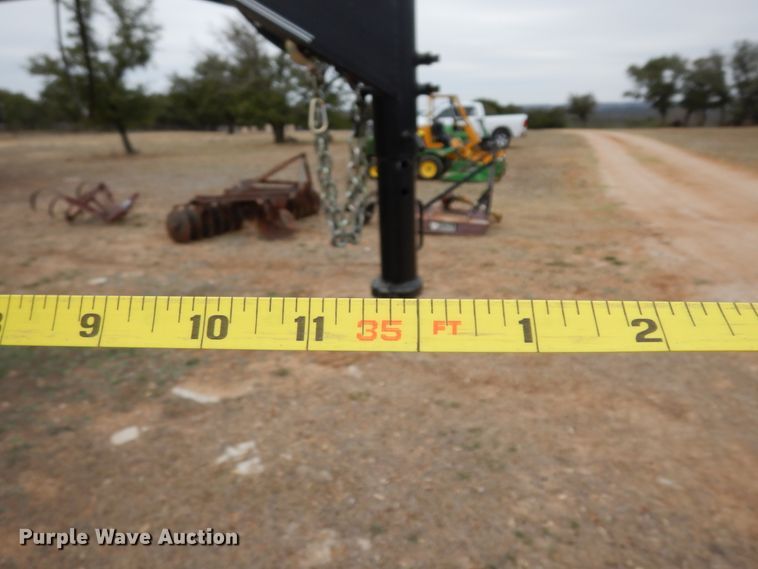 image for item EY9793 2018 Tiger  hay bale trailer